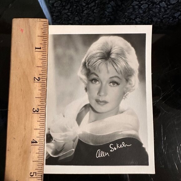 Vintage Ann Sothern Black & White Headshot 5X4 Signed Photo - Picture 2 of 15